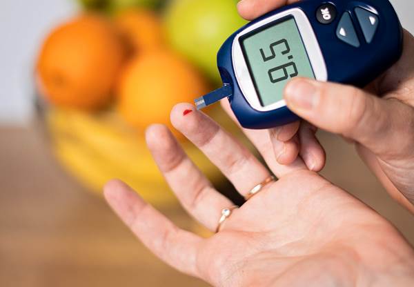 How to Recognize and Prevent Hypoglycemia Complications: A Step-by-Step Guide